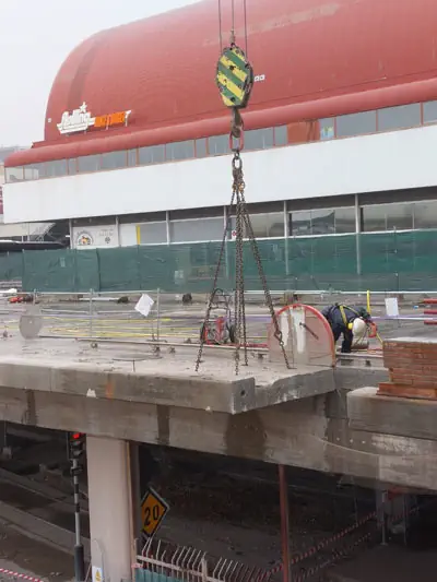 Trabajos de demolición en la estación de Chamartín